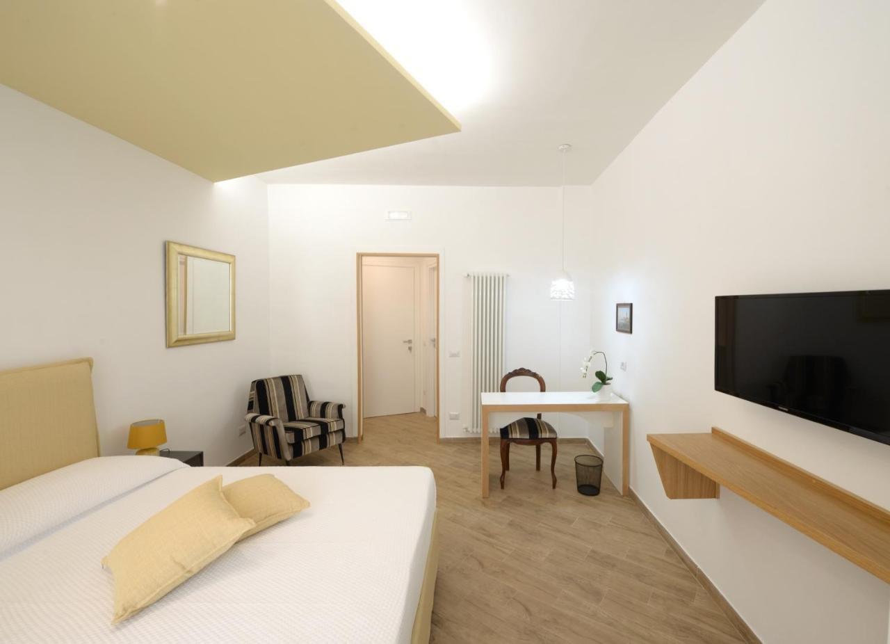 Il Sanfilippo Hotel เนเปิลส์ ภายนอก รูปภาพ