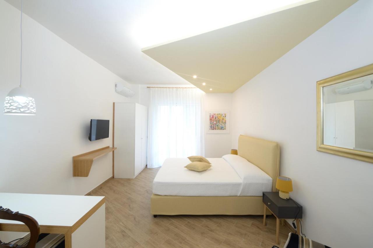Il Sanfilippo Hotel เนเปิลส์ ภายนอก รูปภาพ